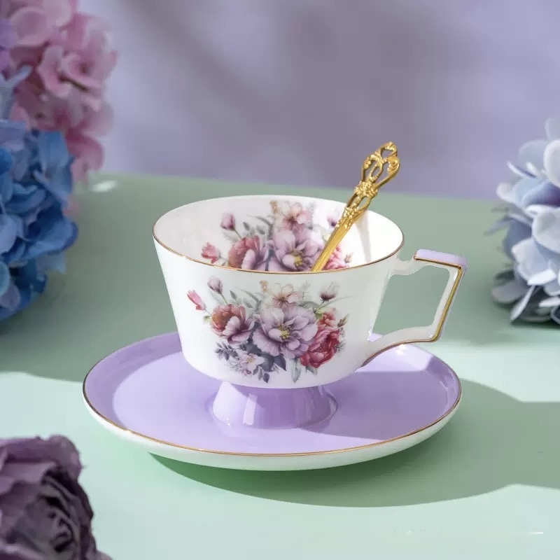 Iris cup and saucer set