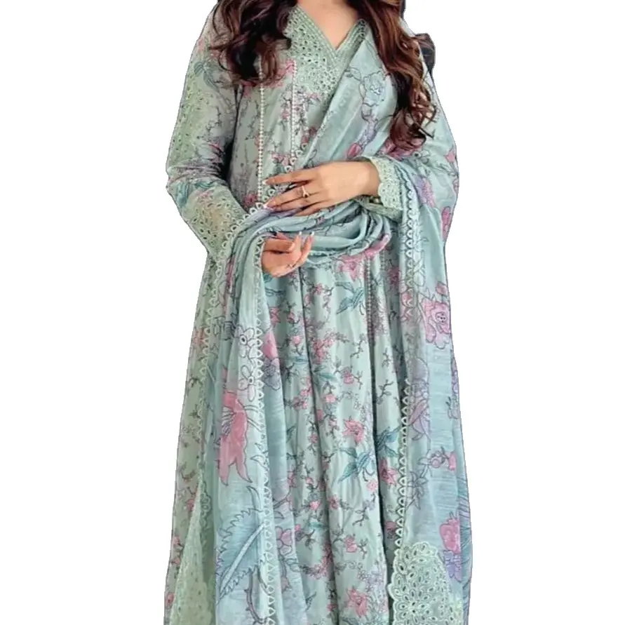 Vestidos de mujer Premium de Pakistán e India. Ropa de fiesta elegante con intrincados bordados.