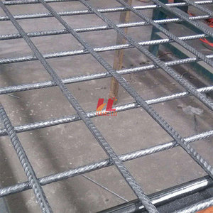 Pannelli di rete di recinzione in rete di acciaio zincato per la protezione del bestiame da allevamento cancelli in ferro edifici agricoltura tondino di cemento armato - Product Image 1