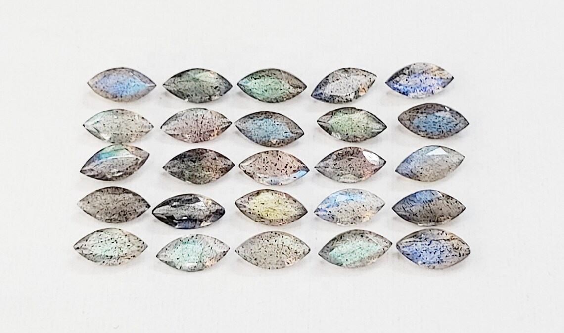 เช่นเดียวกับภาพ