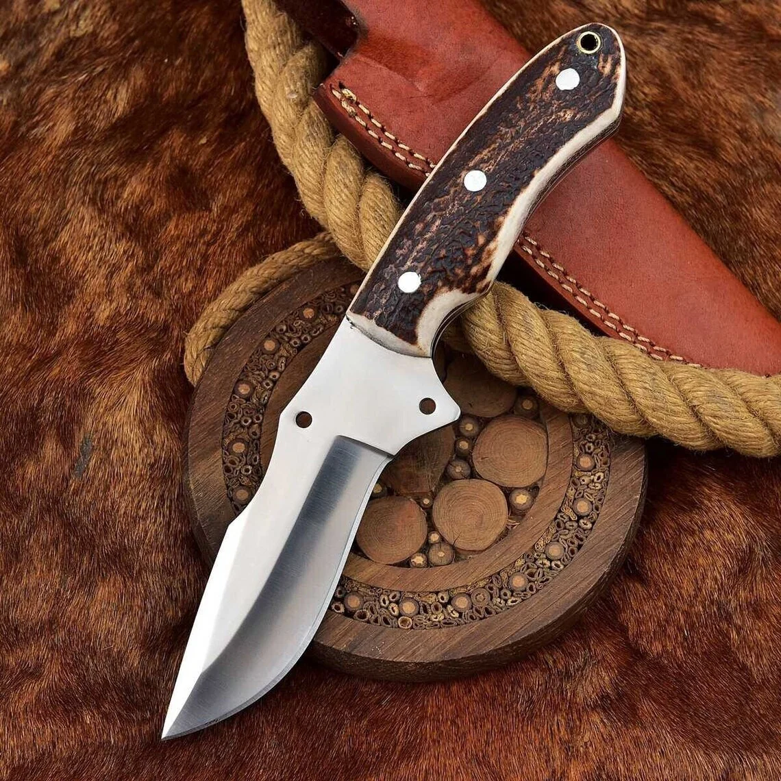 1: Horn Handle Skinner Knife