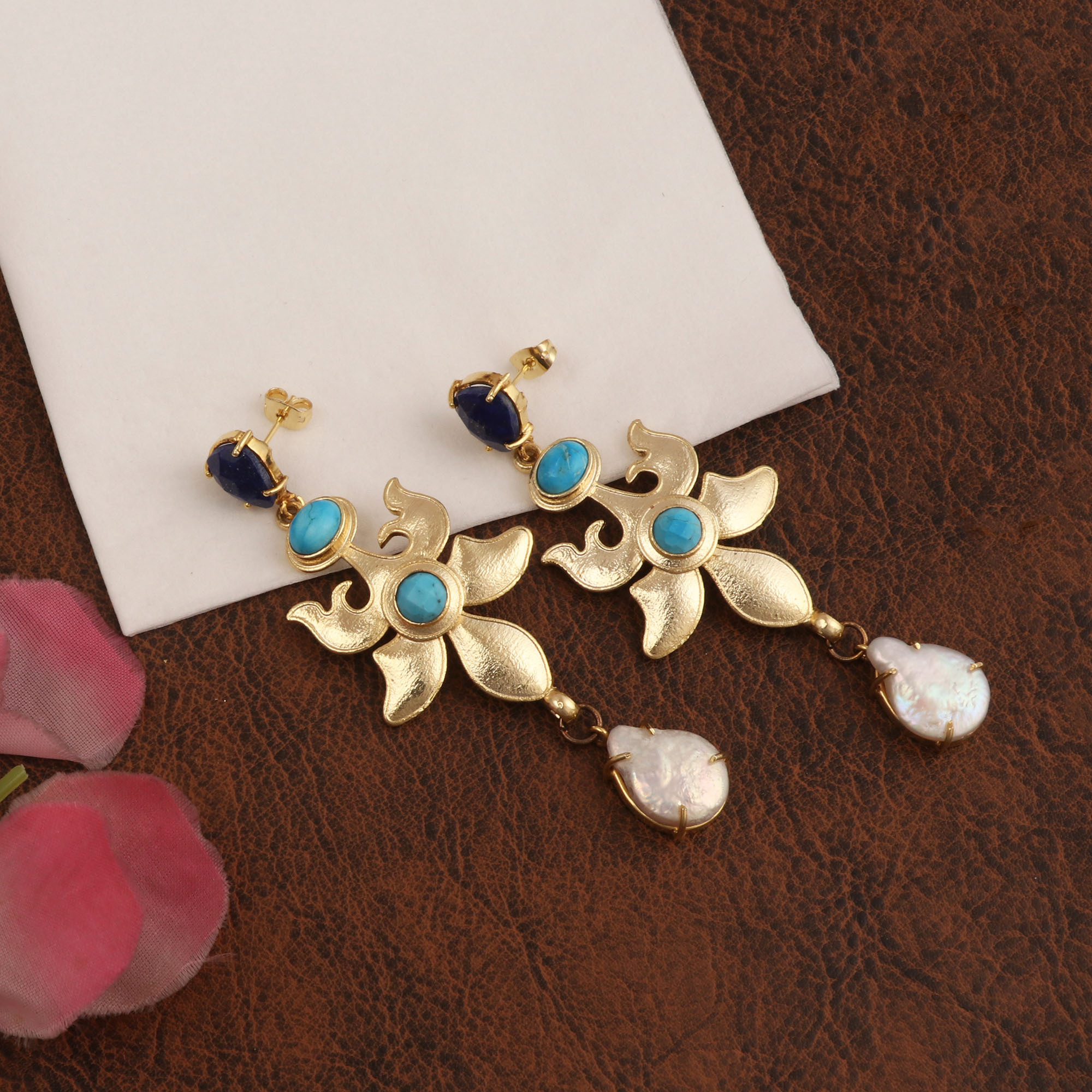 Lapis-lazuli naturel, turquoise et perle d'eau douce