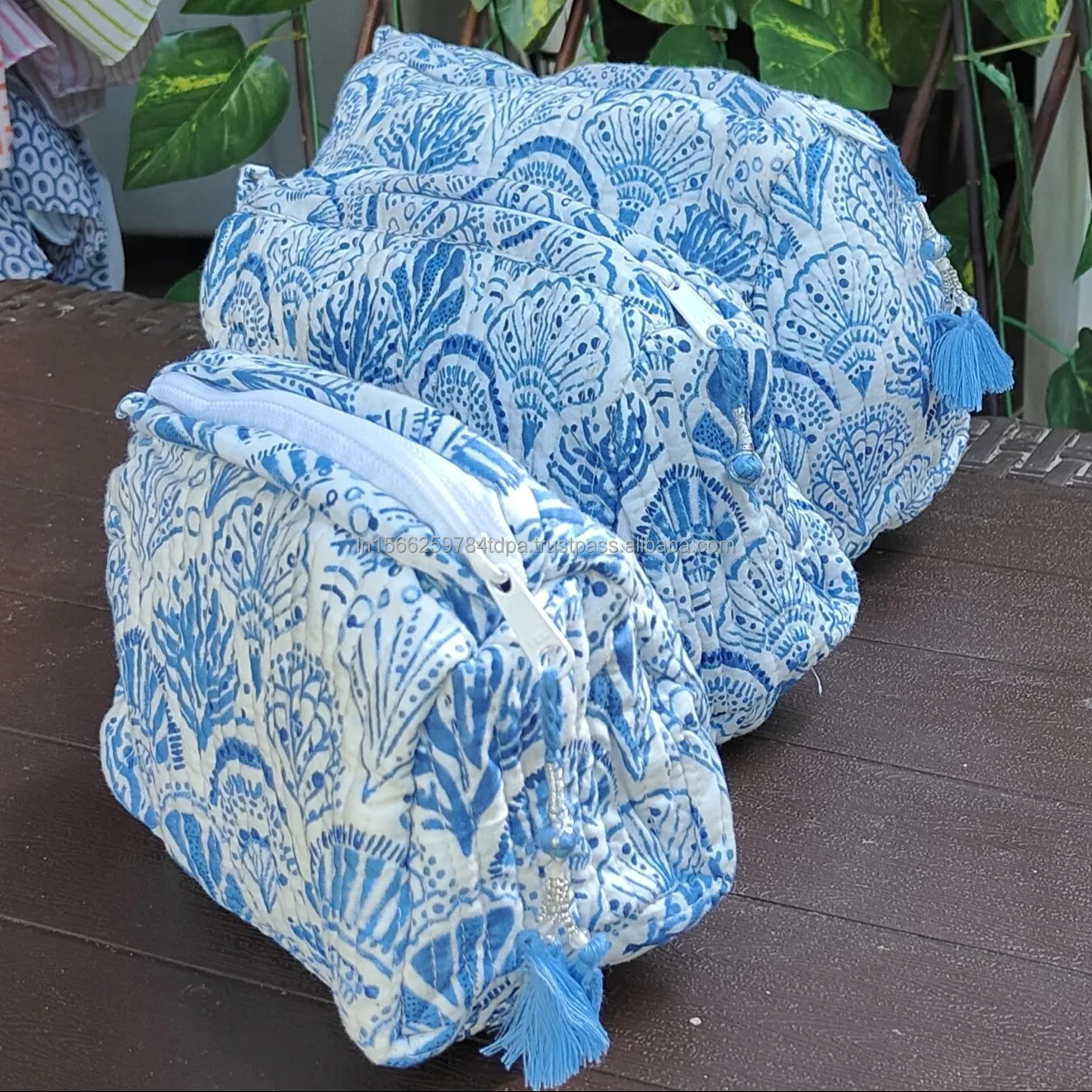 Sacs de toilette imprimés damassés, pochettes de maquillage en coton imprimé bloc à main indien, sacs de rangement de toilette pour bijoux fabricants RJVIAT