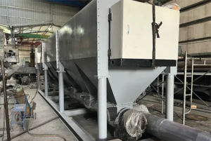 Macchina per lo scarico di grandi borse con agitatore pneumatico e Design facile da pulire per un trasferimento di materiale coerente - Product Image 5