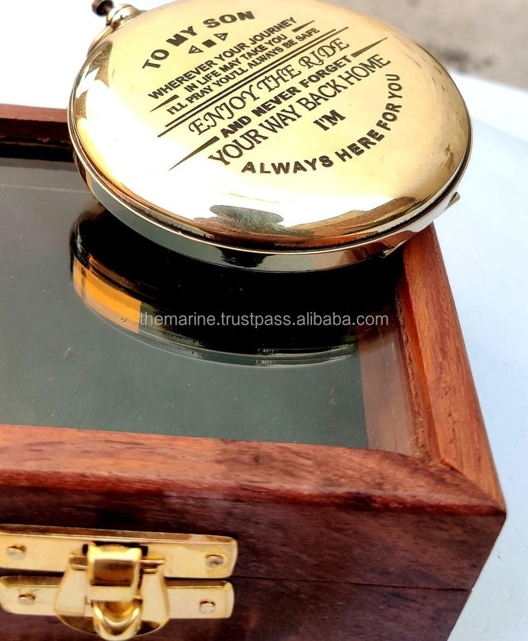 ทองเหลืองเงาและสีน้ำตาล