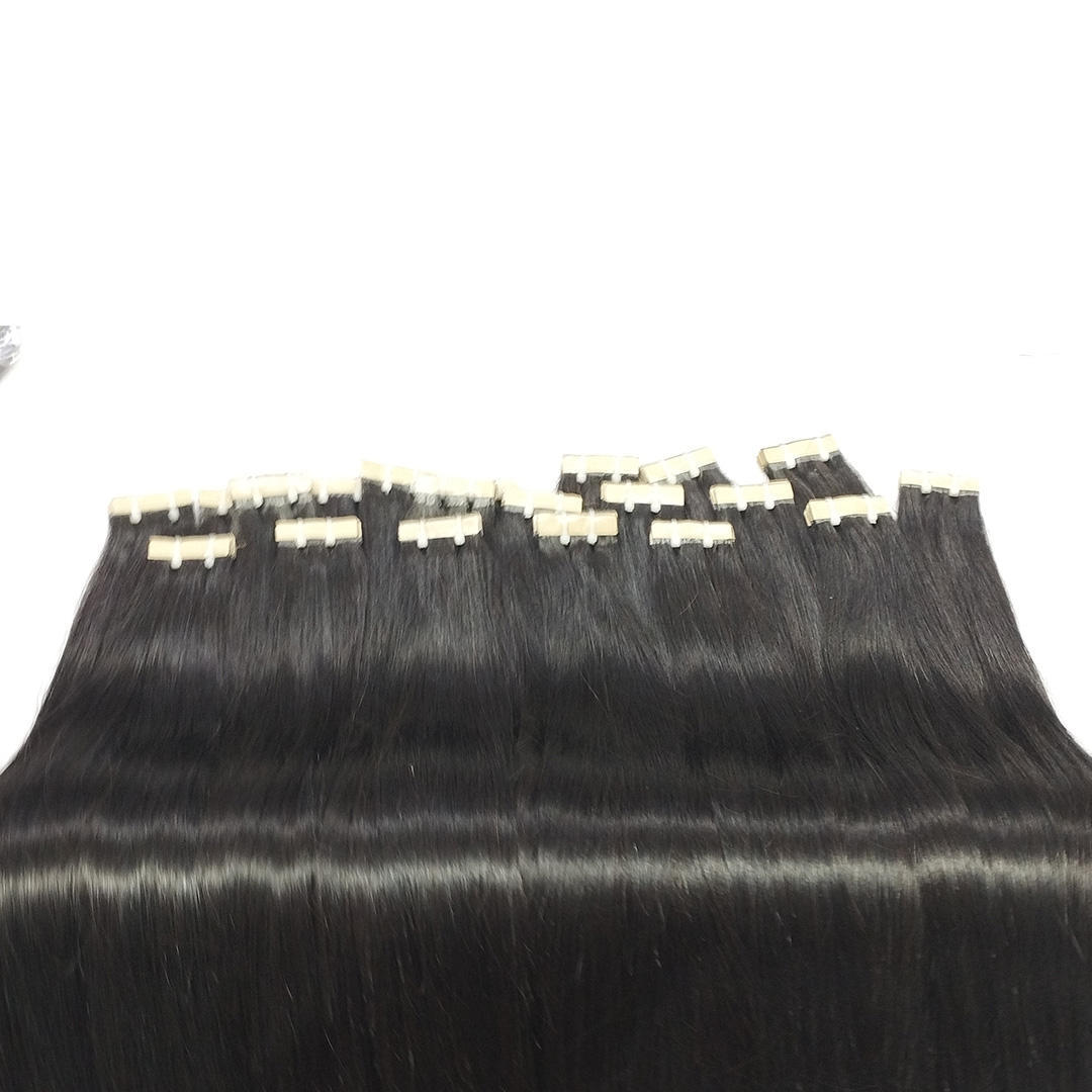 Noir naturel, Brun naturel, Brun foncé,