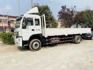 中国重汽豪沃货车坎特主轴自卸车轻型重型货车待售 - Product Image 3