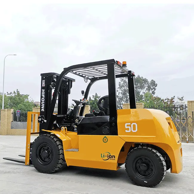 Işık ile yeni enerji küçük elektrikli Forklift 2.5 Ton 3ton 4 tekerlekler 1500kg 2v 48v Motor demir fosfat pil işletilen