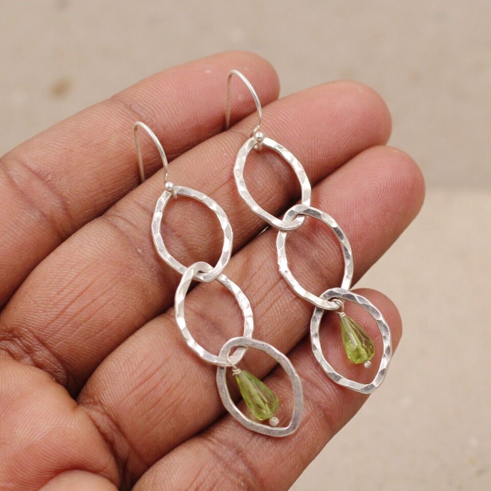 เช่นเดียวกับภาพ