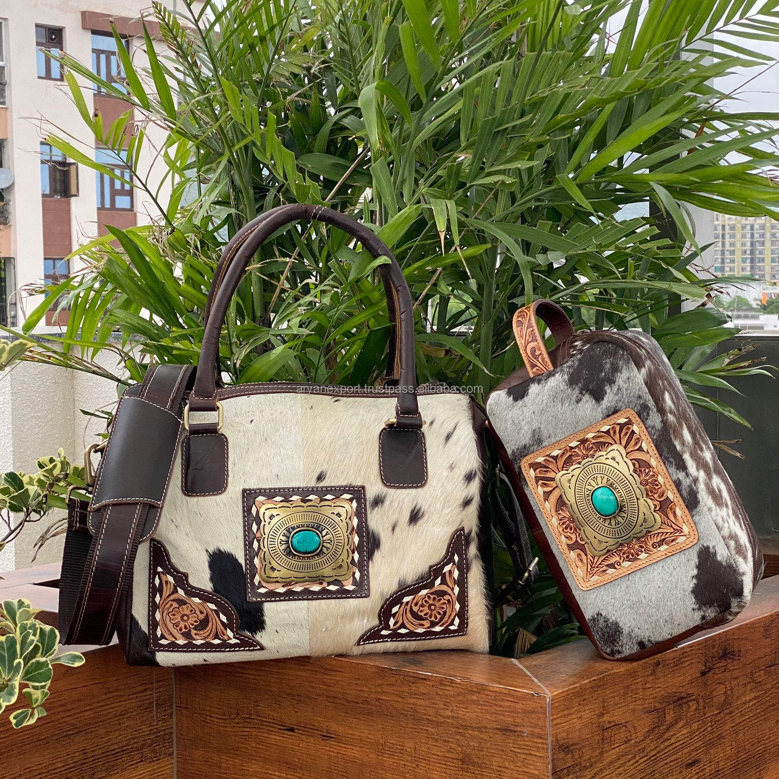 สีน้ำตาล