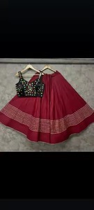 优雅设计的婚礼和派对服装批发民族服装美丽柔软的杜拉丝绸<span class=keywords><strong>Lehenga</strong></span> Choli与铝箔作品