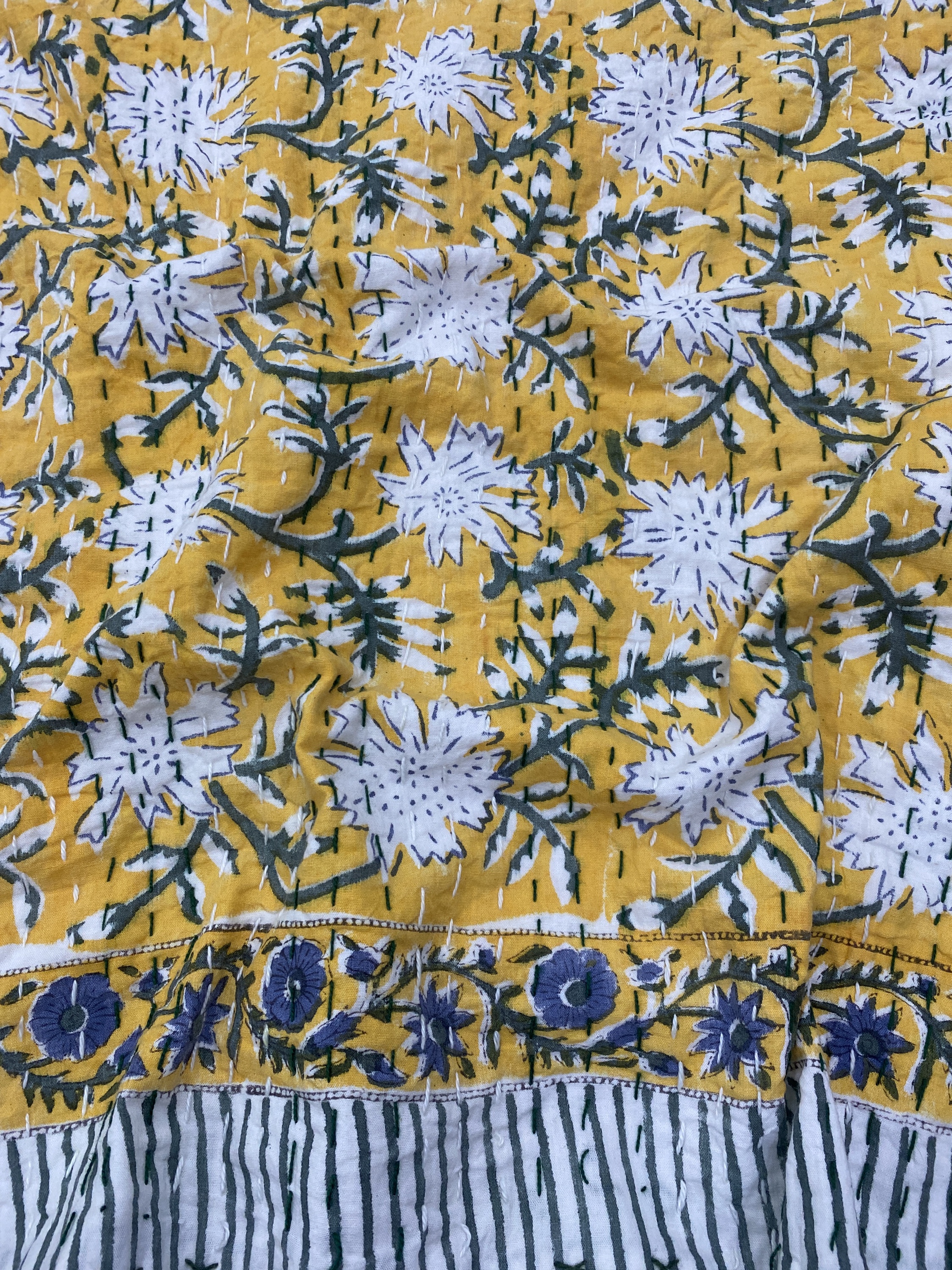 Jaune