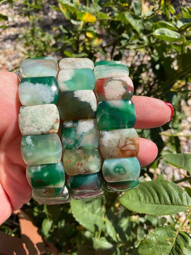 เช่นเดียวกับภาพ