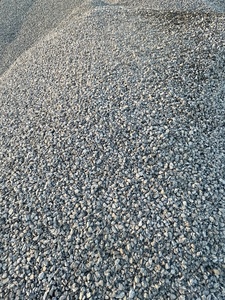 Beyaz doğal taş çamaşır Cobbles ve cilasız mermer çakıl dekoratif yuvarlak şekil kayalar ve çakıl torbalı ürün