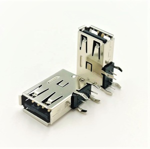 Entrada lateral USB Tipo A Enchufe hembra de 4 pines Conector hembra DIP de 90 grados - Product Image 2