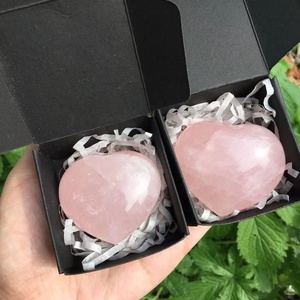 הגעה חדשה 1-קופסא <span class=keywords><strong>agate</strong></span> ורוד טבעי ורוד זוהר קוורץ קריסטל לב שבעה מינרל אבן צ 'אקרה לריפוי מתנה