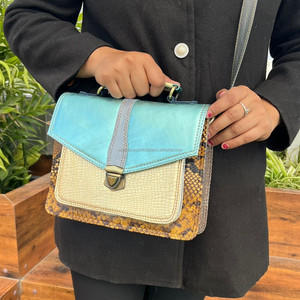 Top Venda Por Atacado Estilo Clássico Cobra Pele Padrão Bolsa De Couro De Vaca para As Mulheres Crossbody Sacos Multi Cores para Uso Diário