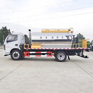 4*4 4 4*2 6000L 8000Lスプレッダートラックアスファルトアスファルト販売代理店新品4.5m道路メンテナンス用 - Product Image 3