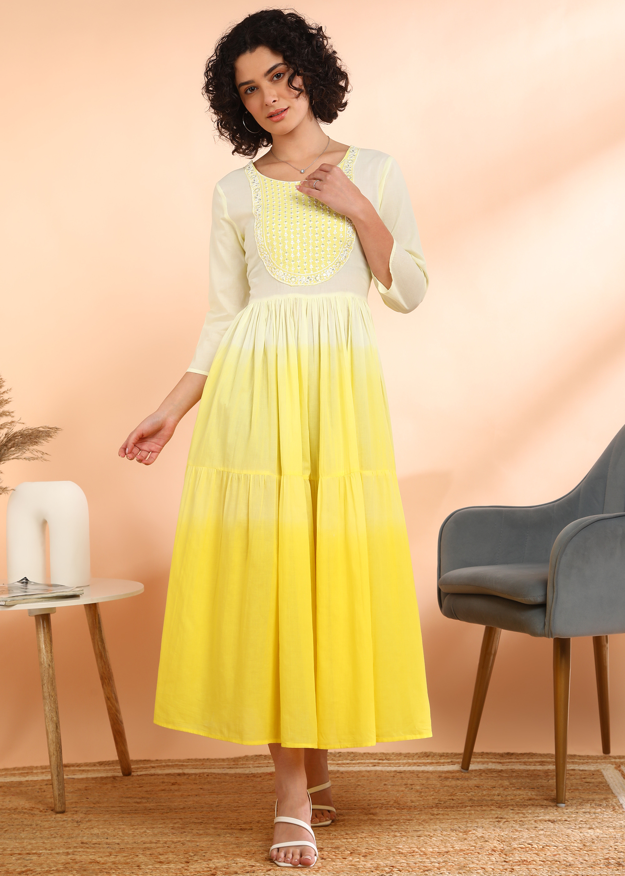 Jaune