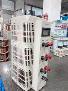 Estabilizador/regulador de tensão de venda quente trifásico TDGC/TSGC 9kVA Tipo de contato Entrada 220V/0-250V Saída