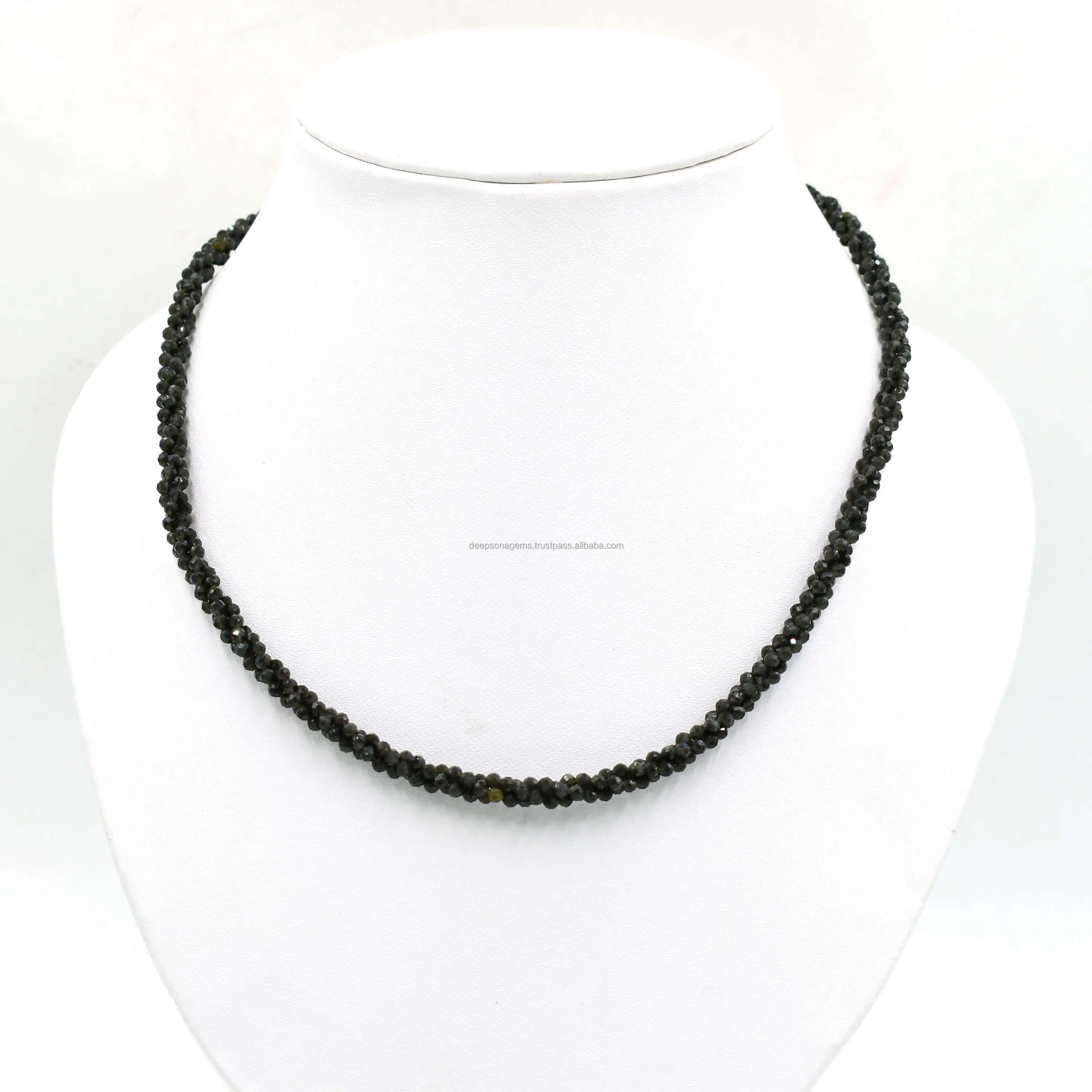 Collana di pietra di luna nera con perline intrecciate, collana di perle di pietre preziose sfaccettate, collana regalo per la mamma