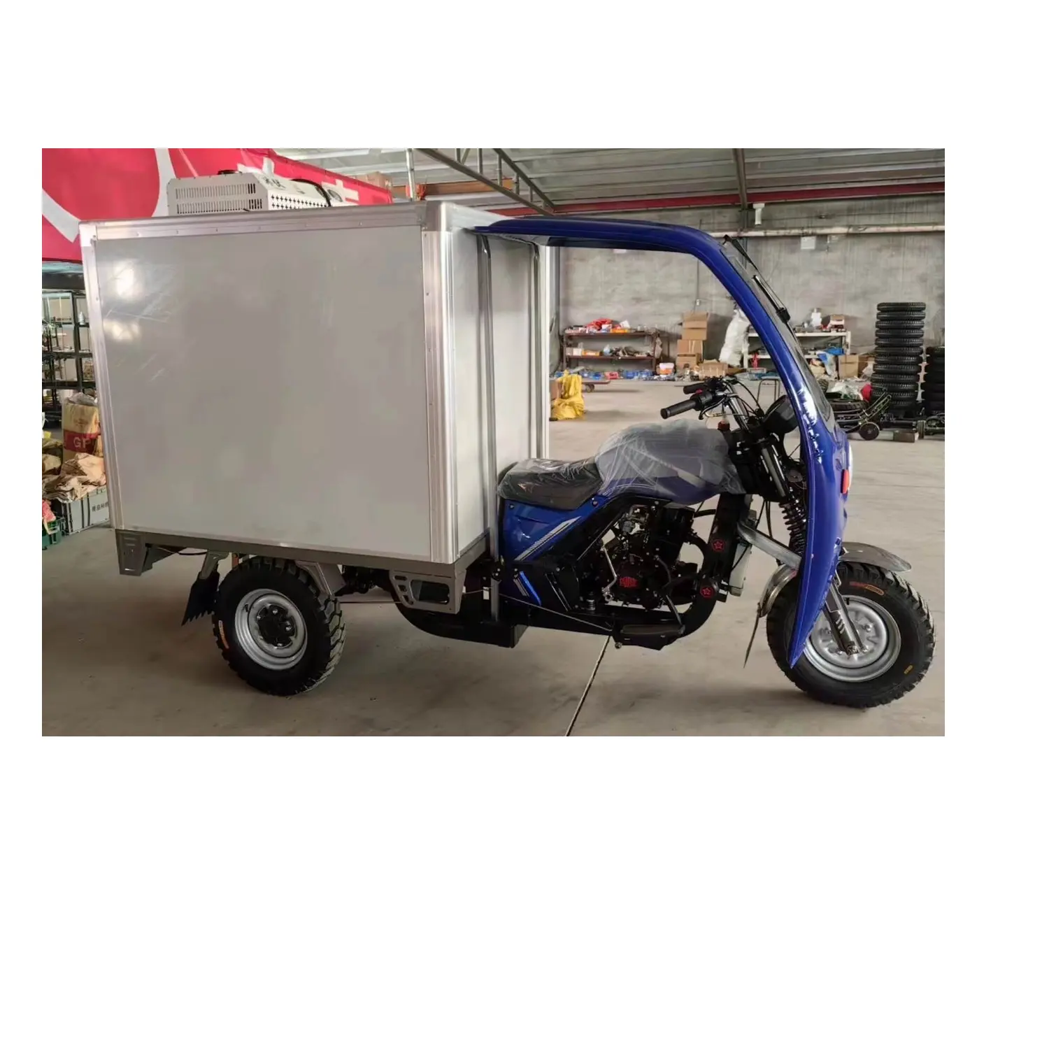 Electric Food Cart Tricycle Ice Cream Vending Cart Mobile Tuk Tuk