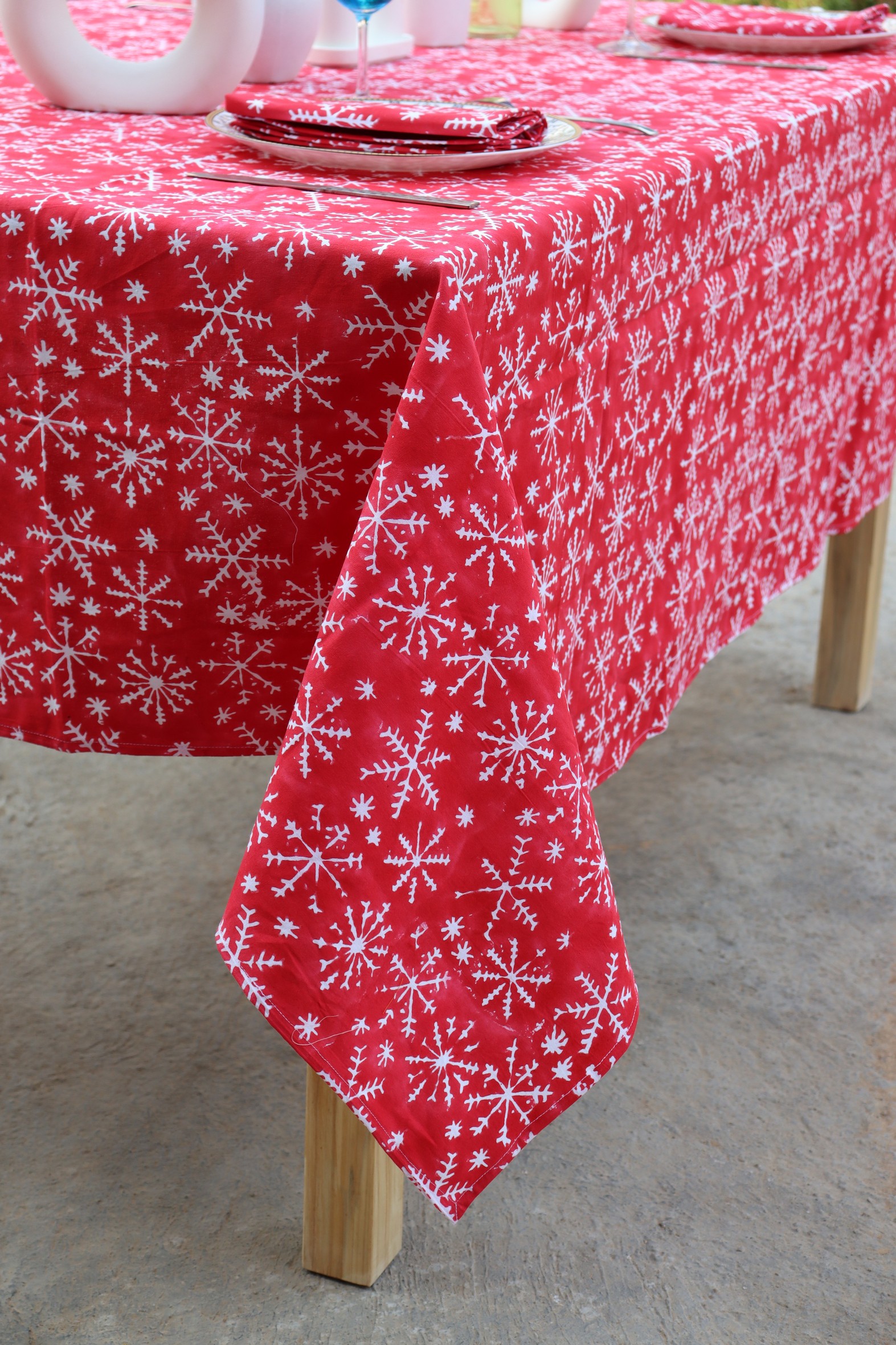 Nappe imprimée verte et blanche