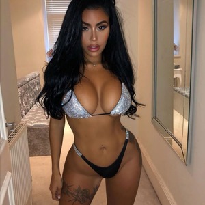 للبيع بالجملة ملابس سباحة مخصصة للسيدات طقم بكيني مثلث مع شعار بدلات سباحة من قطعتين مصنوعة من سبانديكس/نايلون خدمة OEM متوفرة - Product Image 1