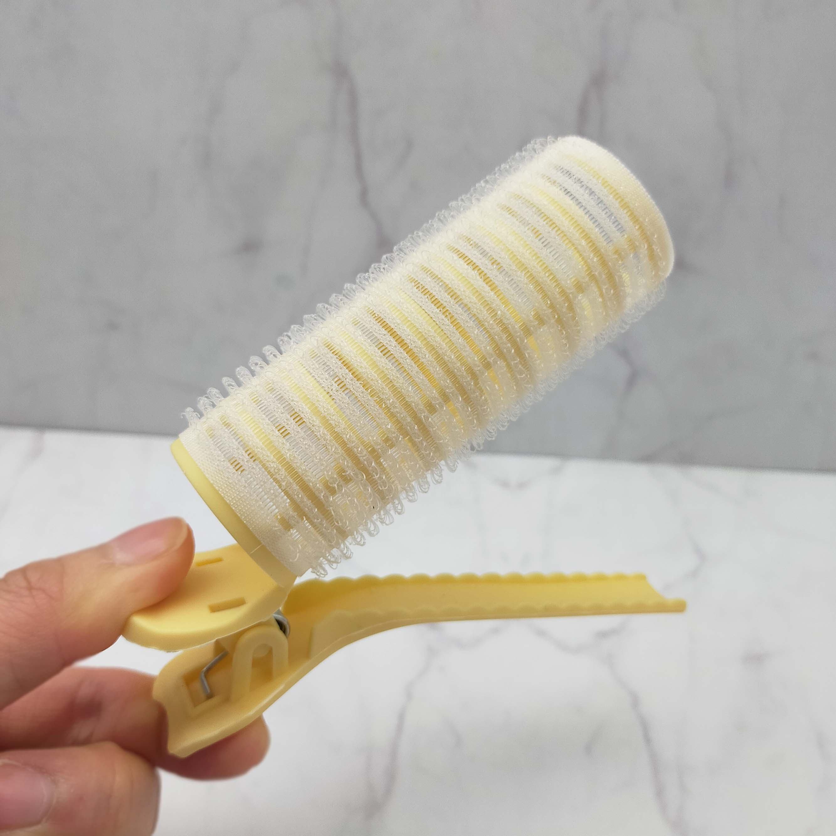 สีเหลือง