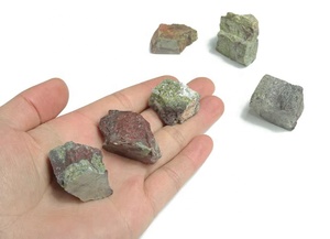Ejderha kan Jasper doğal taş ham şifa kristal kolye çakra tarzı selenit gül kuvars akik yeşim kalp desen - Product Image 4