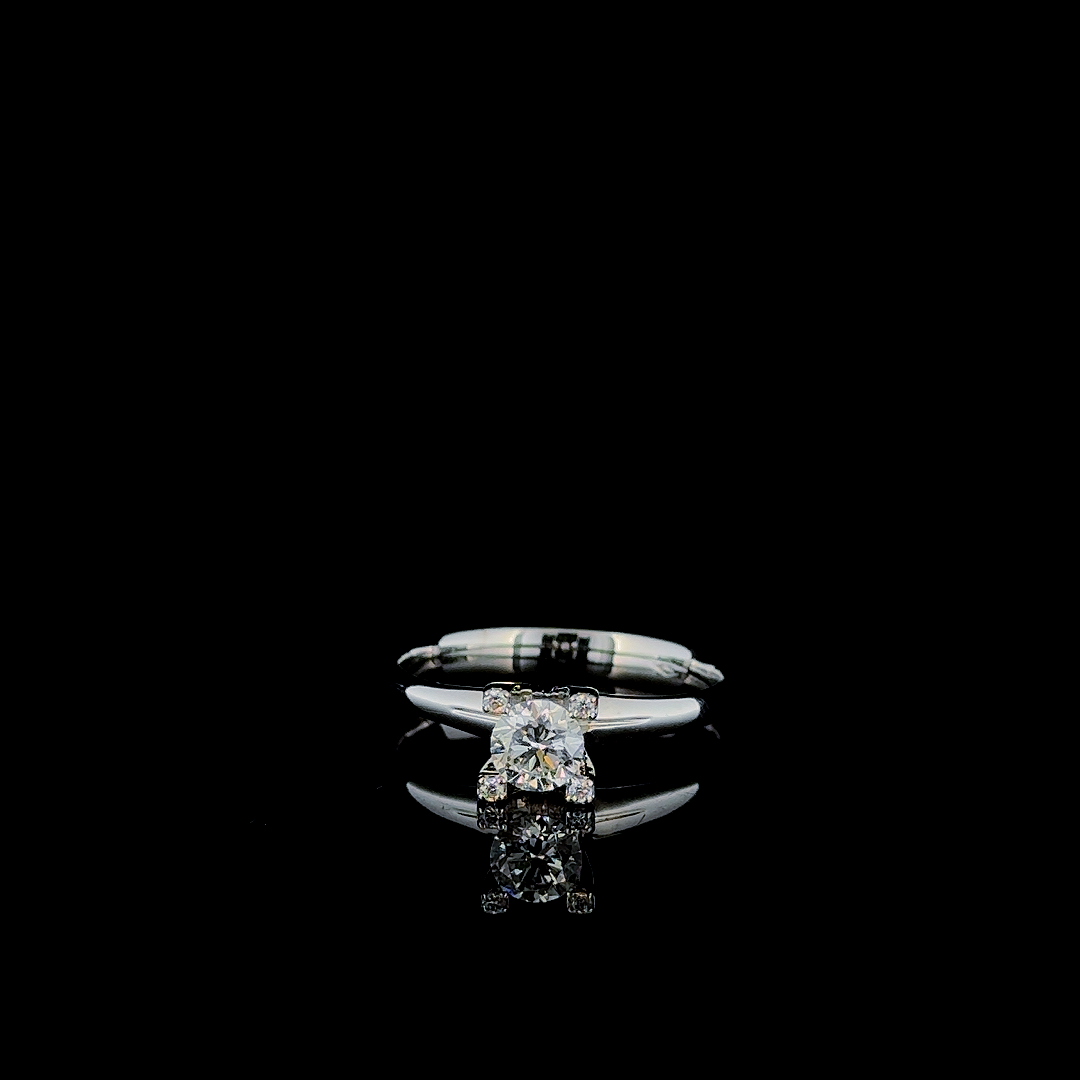 Bague de luxe E COLOUR