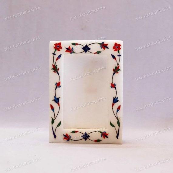 comme le montre l'image