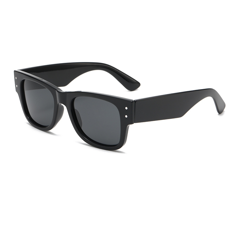 C1 : Noir/Fumé