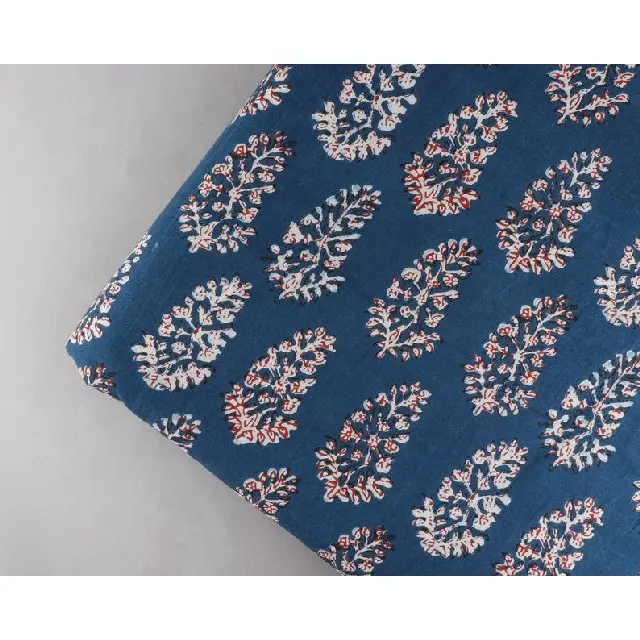 Tecido aegeano floral acolchoado, acolchoado azul 100% algodão pela quintal mulheres vestuário bloco de mão impressão corrida tecido de costura