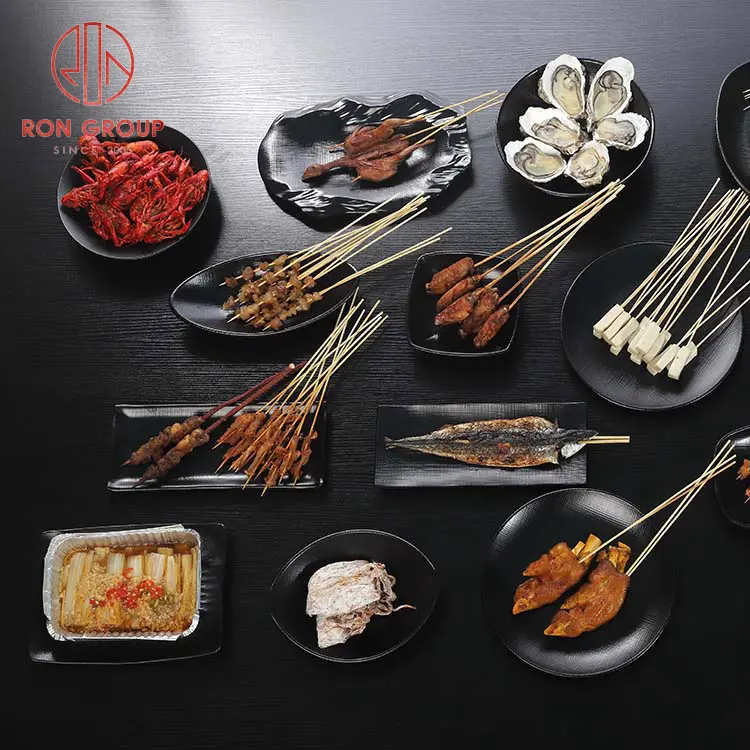 Grosir set peralatan makan restoran kualitas baik mangkuk piring sushi persegi panjang hitam bulat peralatan makan melamin