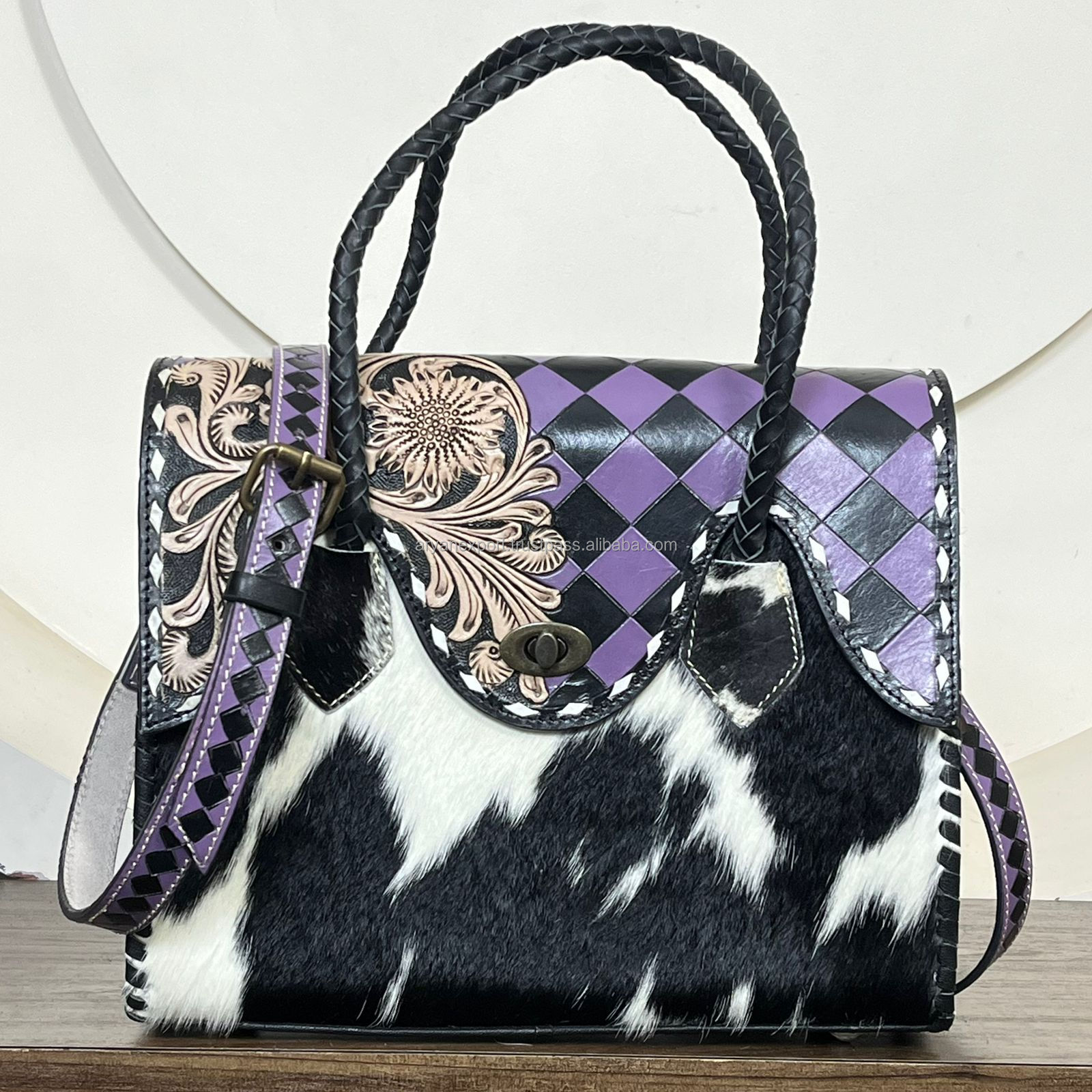 Cuadros morados y negros