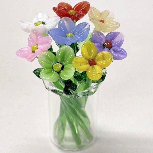 8 stems + 1 bottle + inner box