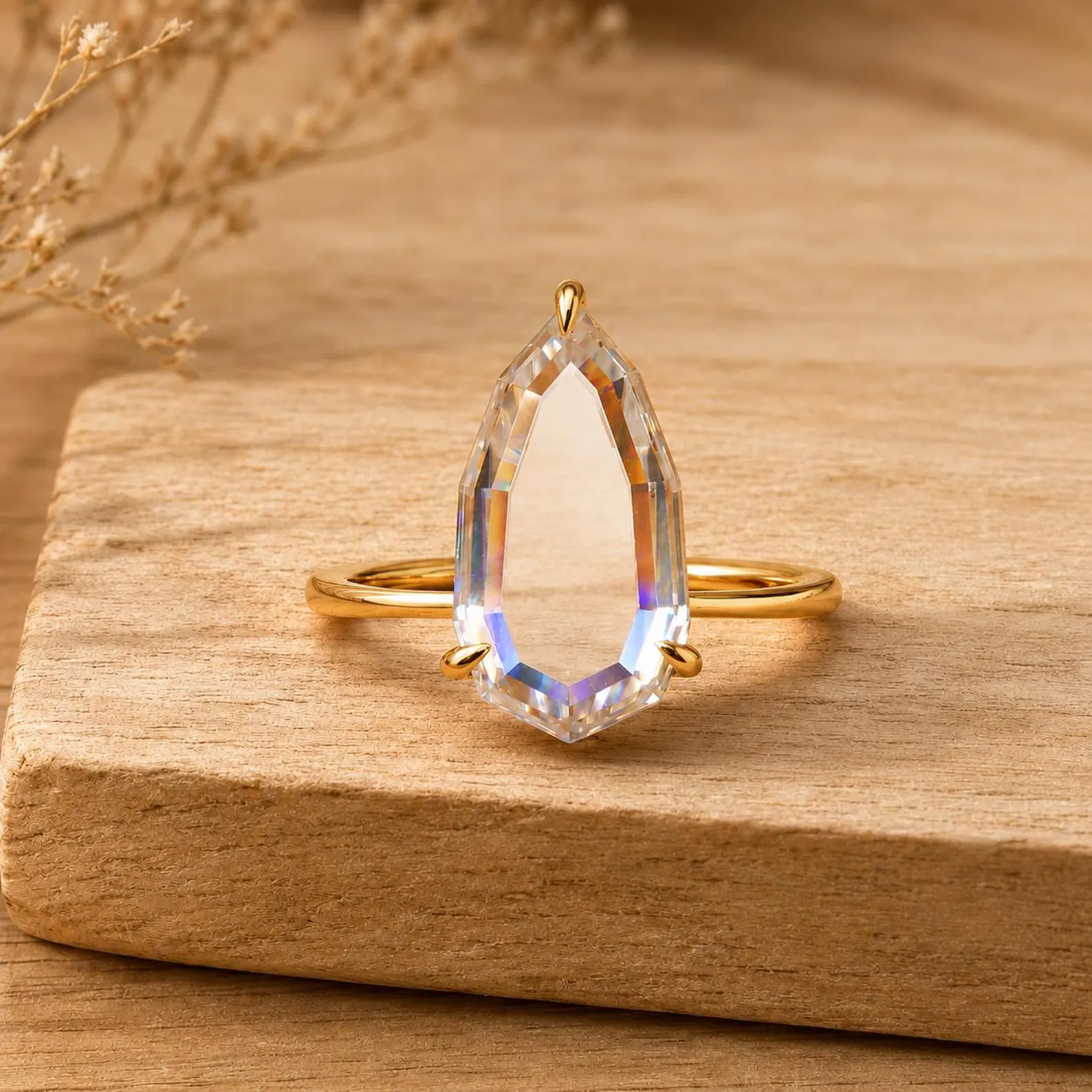 Portrait Ring