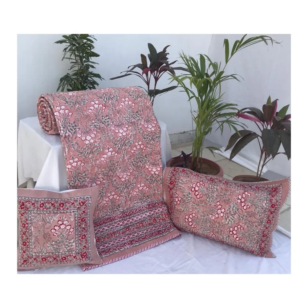 Cobertor de cama 100% algodão cotelê indiano feito à mão, colcha floral reversível QB043, colcha acolchoada em forma de colcha