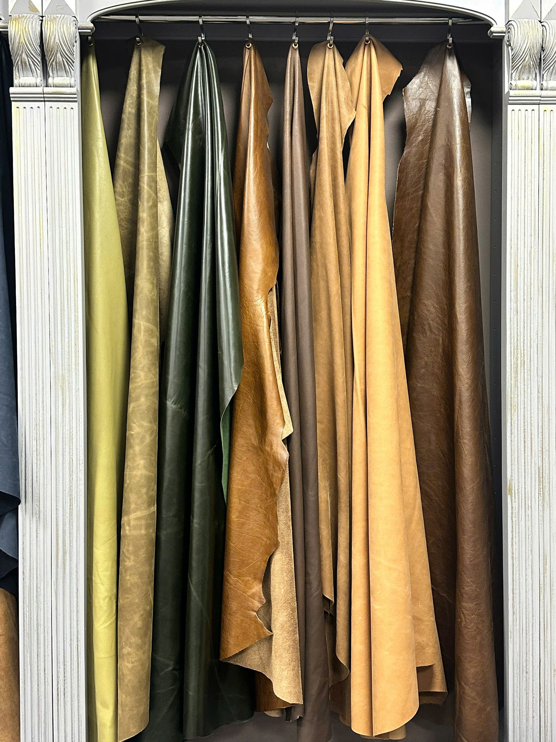 กำหนดเอง