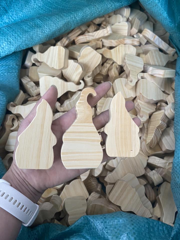 Bois de pin naturel