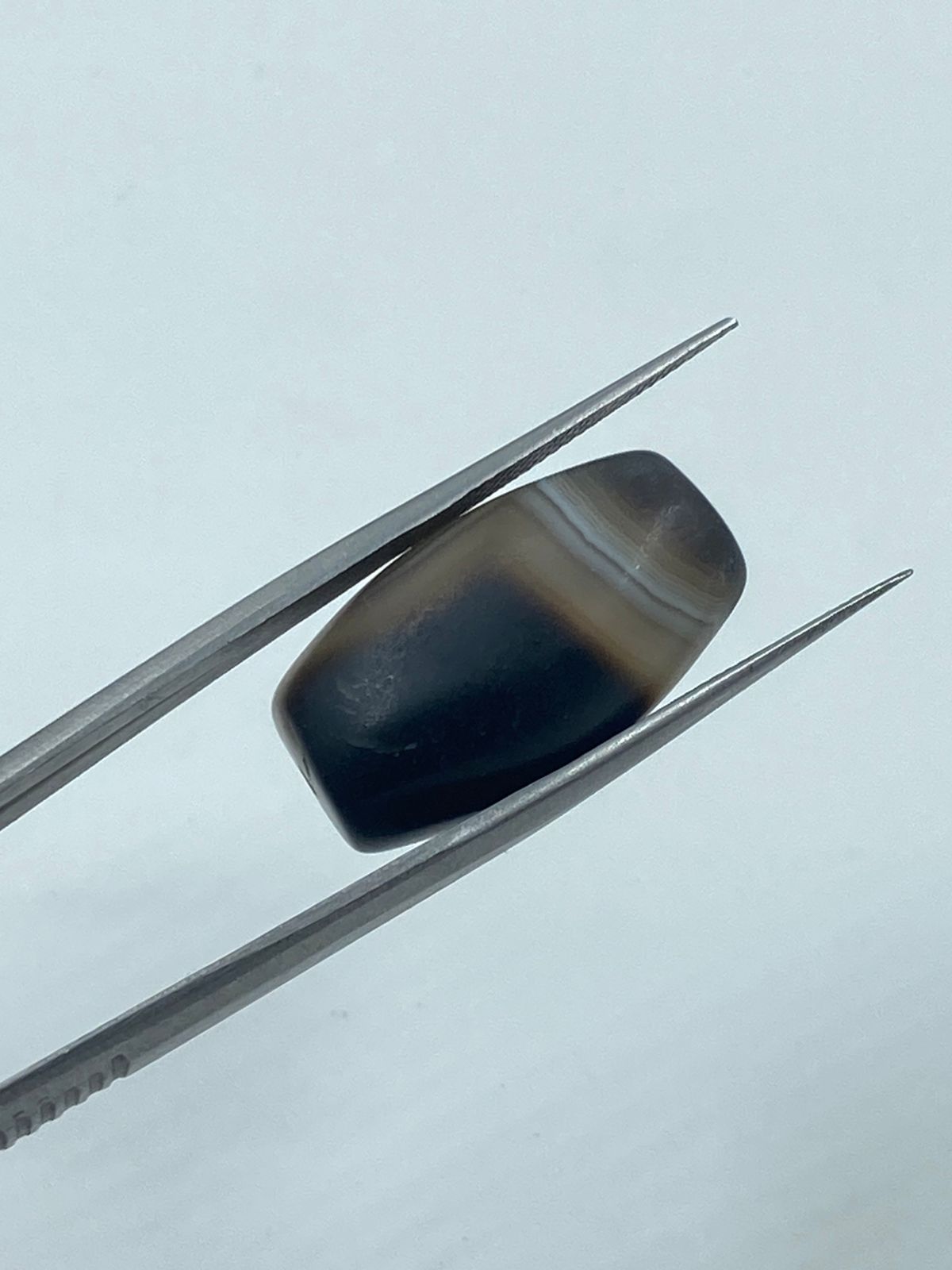 Agate multicolore (Gris, Flou, Crème)