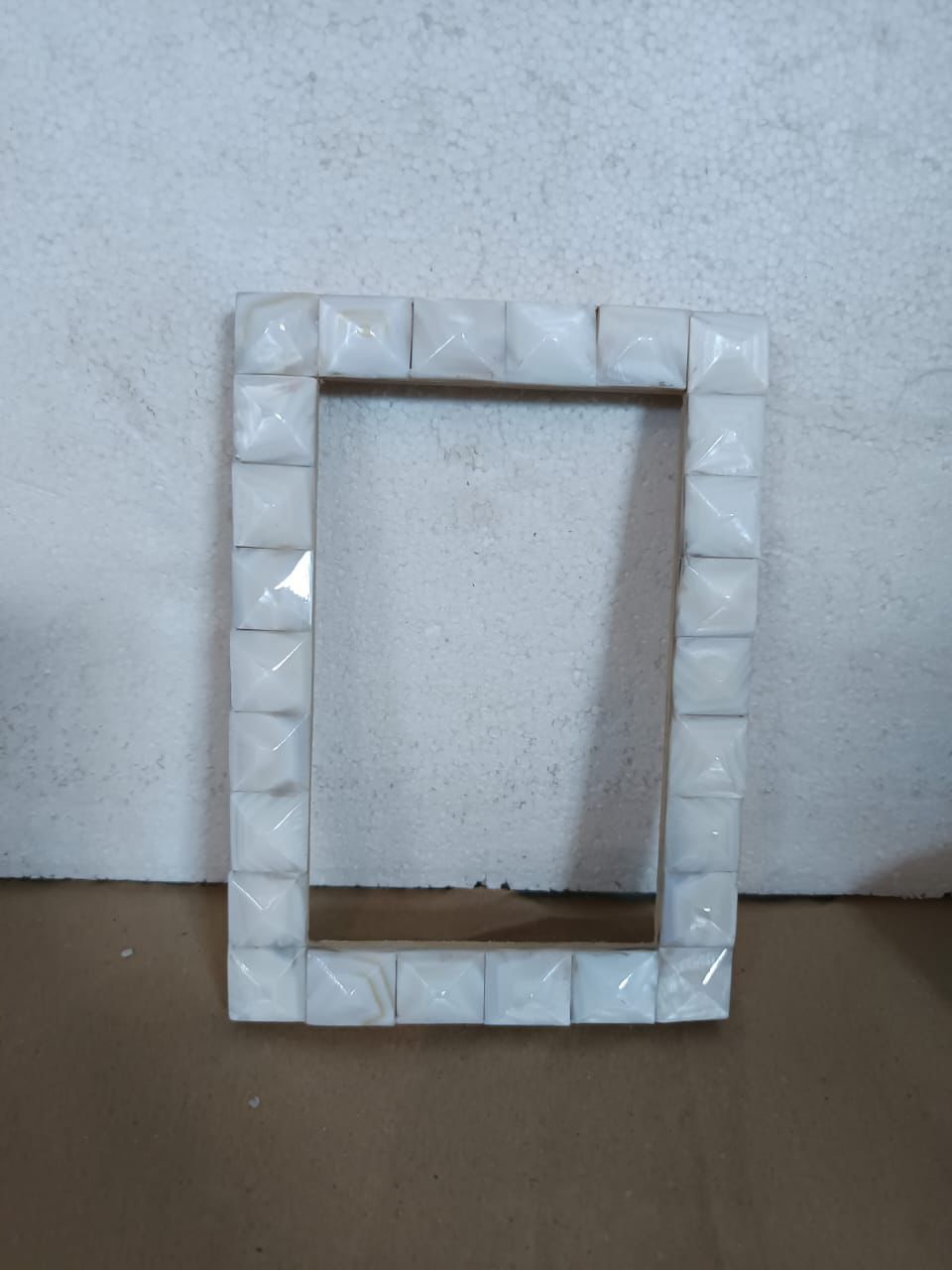 Identique à l'image