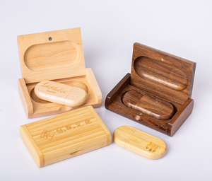 创意定制天然椭圆形木质u盘木质吊坠u盘纪念婚礼用u盘3.0 u盘 - Product Image 4
