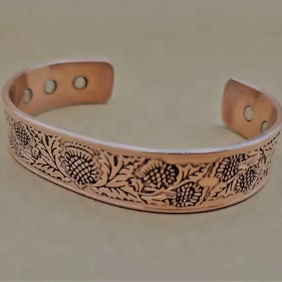 Nuovo arrivo bracciale in rame e ottone bracciale mano intagliato tibetano braccialetto curativo regolabile bracciale bracciale da artigianato di lusso