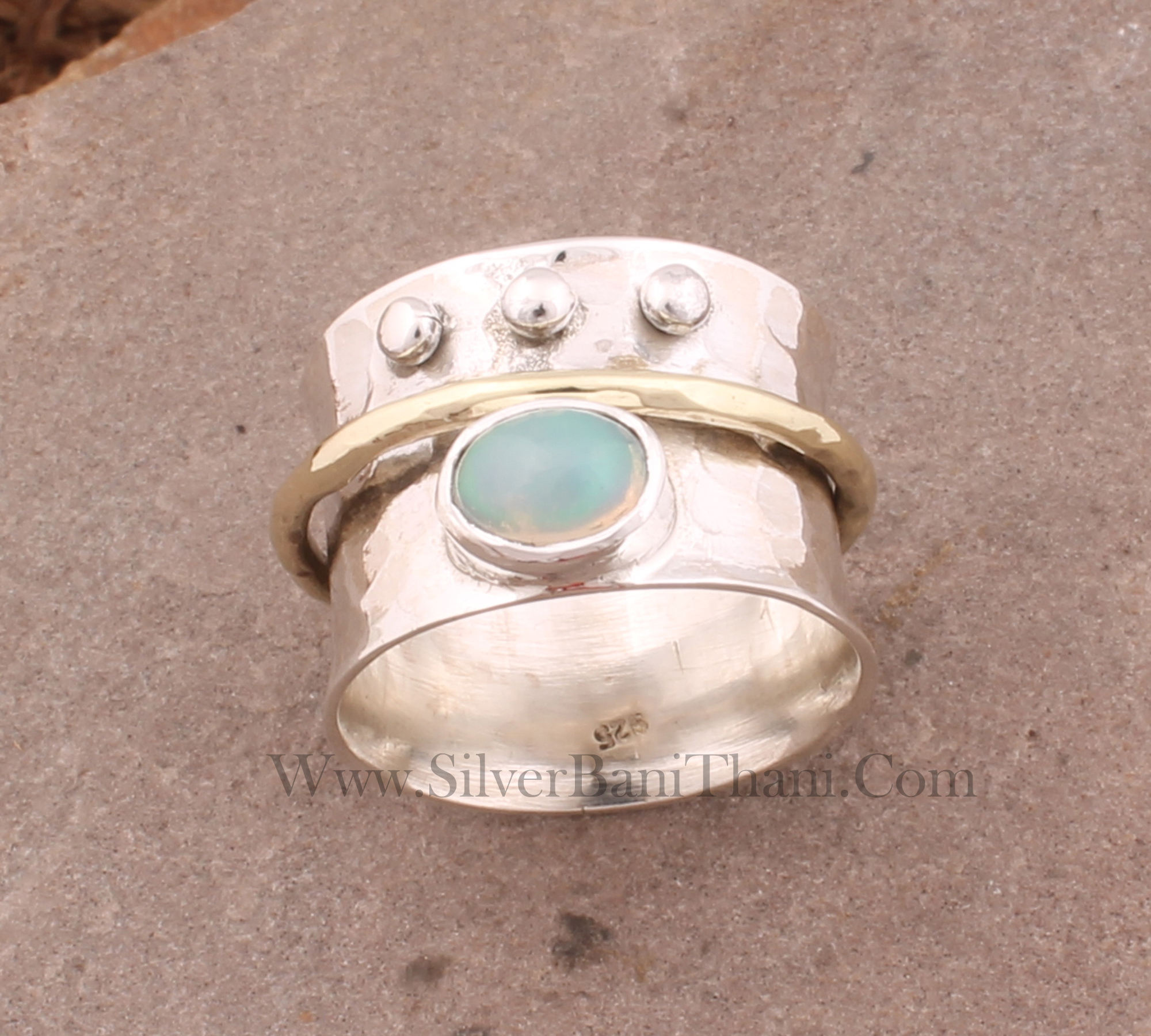 เหมือนในรูป