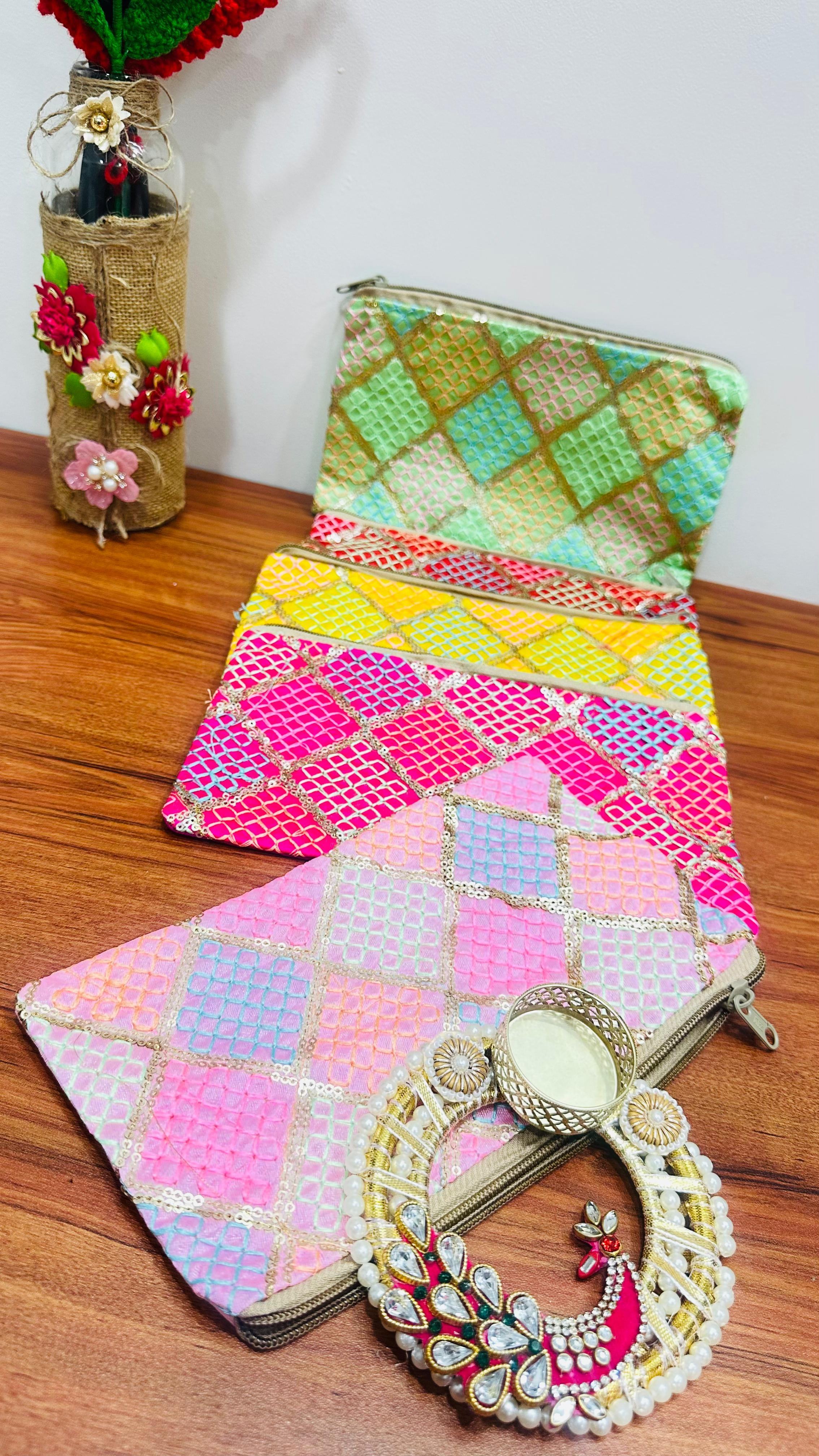 เช่นเดียวกับภาพ