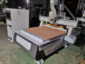 Hot Sale Atc Cnc Router Holz schneiden Aut Lade-und Entlade system Maschine für Möbels chrank zum Verkauf Atc Cnc Router