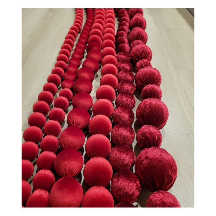 สีแดง