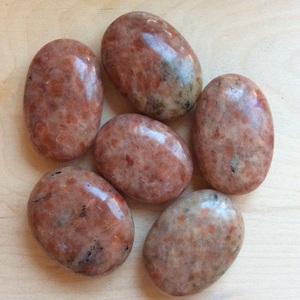 Natural de cristal de venta al por mayor de piedras preciosas ágata <span class=keywords><strong>Sunstone</strong></span> Palmstone forma hermosa palm Super calidad